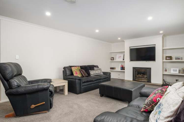28 Pohutukawa Grove Lytton West_10