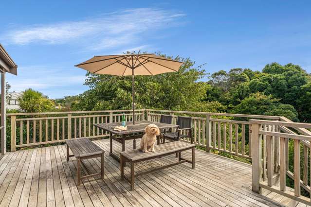 37b Ocean Road Surfdale_1