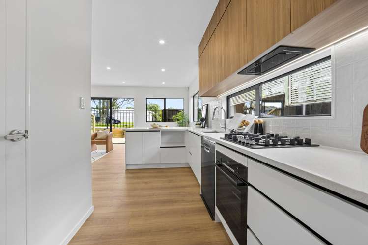 1/8 Connell Street Blockhouse Bay_6
