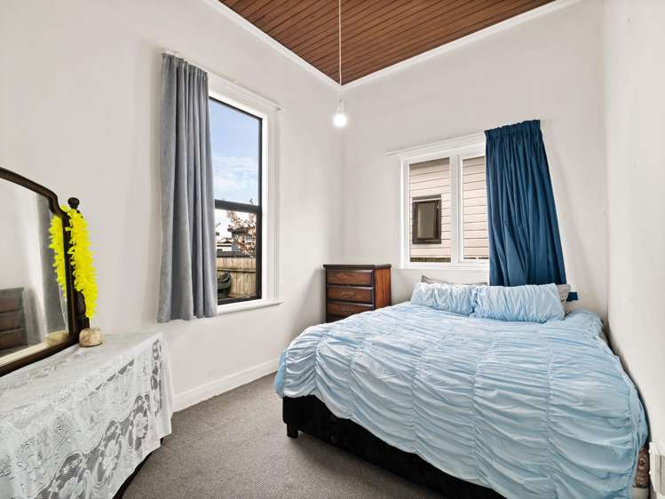 8 Ravelston Street Saint Kilda_14