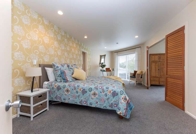 30 Arama Avenue Titirangi_11