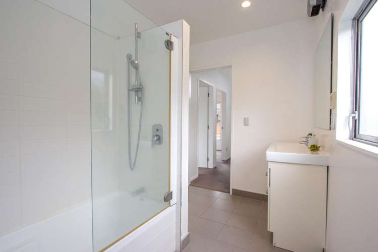 5/12 Agra Crescent Khandallah_12