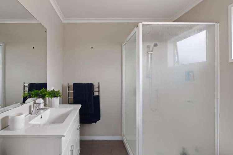 27 Desmond Road Te Hapara_11