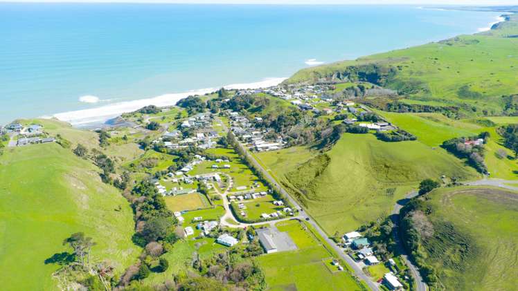 85 Mowhanau Drive Kai Iwi Beach_13