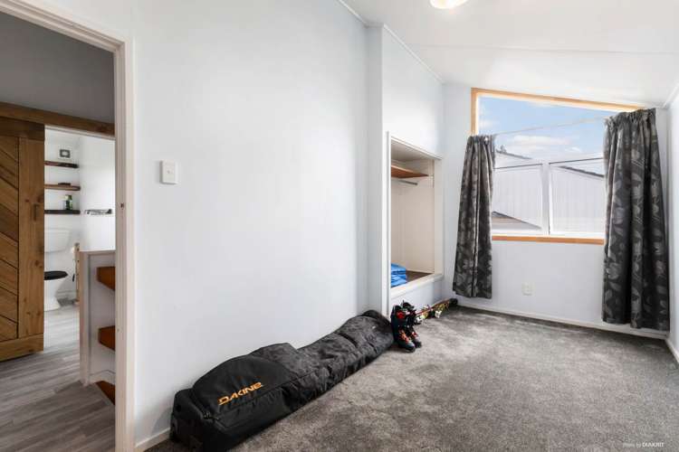 11 Elm Street Waiuku_7