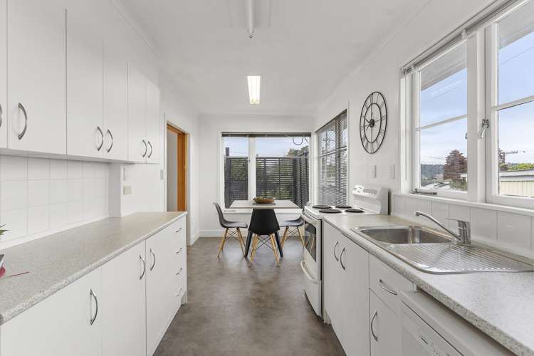 5 Fairclough Road Beach Haven_6