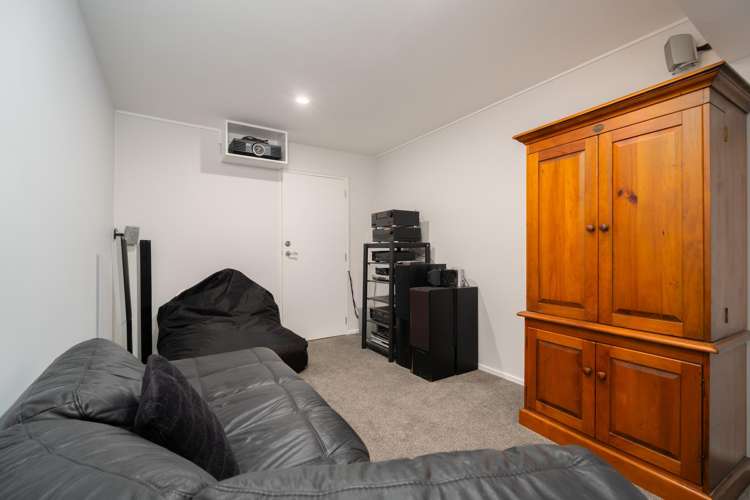36 Woodman Drive Tawa_13