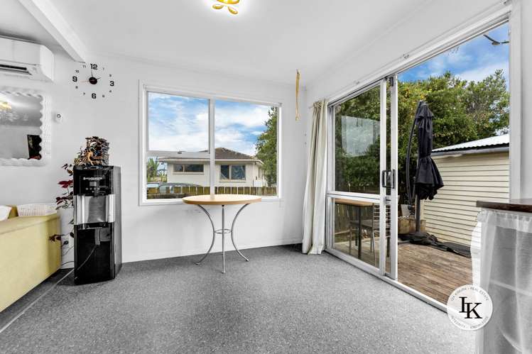 17 Desmond Place Otara_5