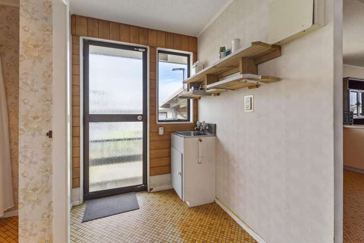 15 Hewson Crescent Otaki Beach_9