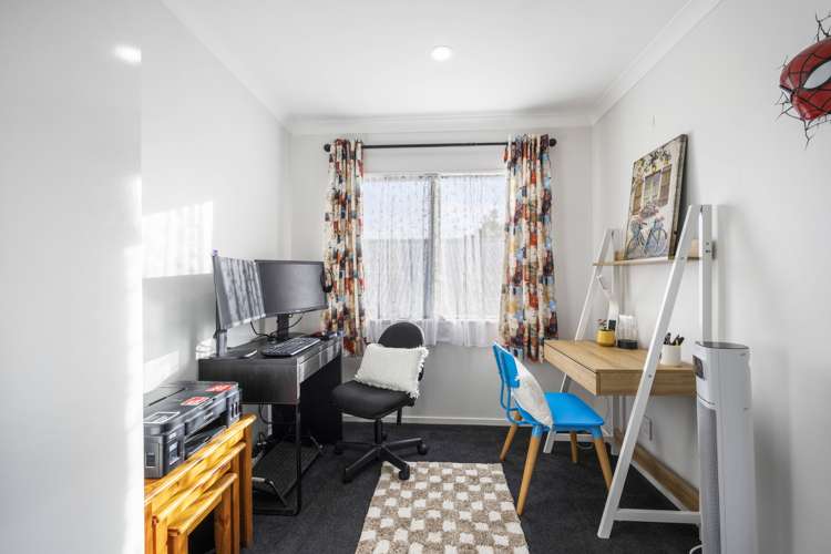 9 Judena Place Pukete_15