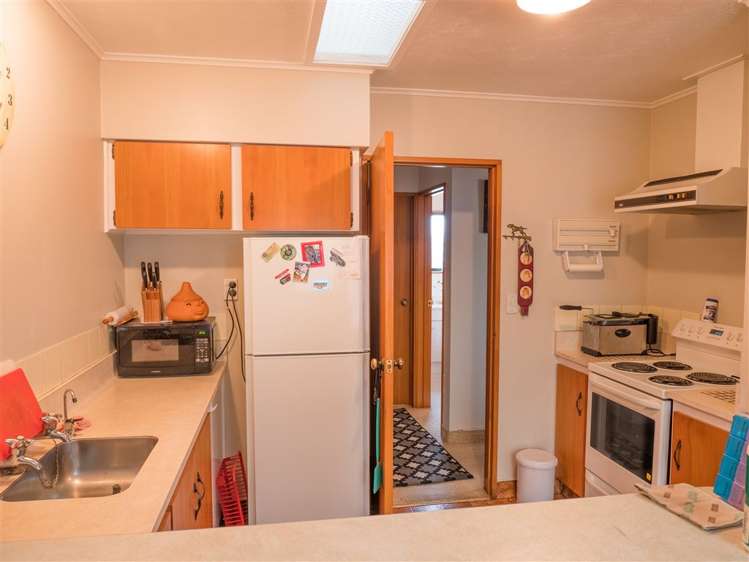 1/2 Homer Street Stoke_7