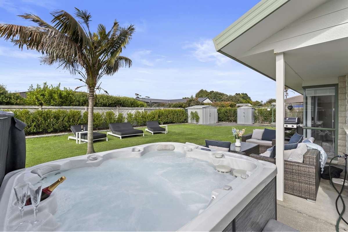 22 Lakeside Drive_0