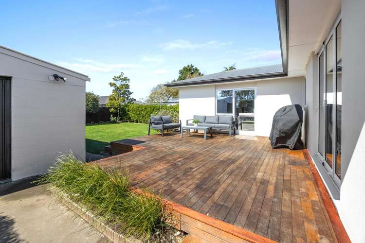 30 Kirner Street Burwood_16
