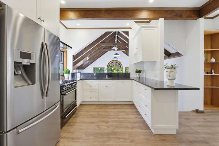 8 Furneaux Grove_3