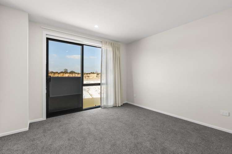 4/17 Clearwater Street 11329_6