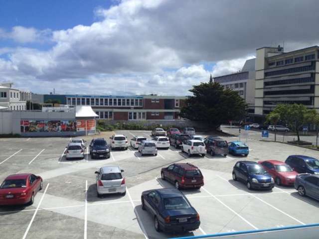 Level 1, 12 Hagley Street Porirua_3