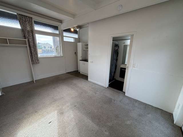 18/226 Green Lane West Epsom_2