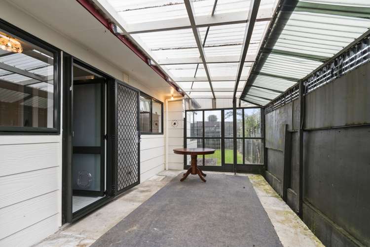 12 Mansell Crescent Bulls_16