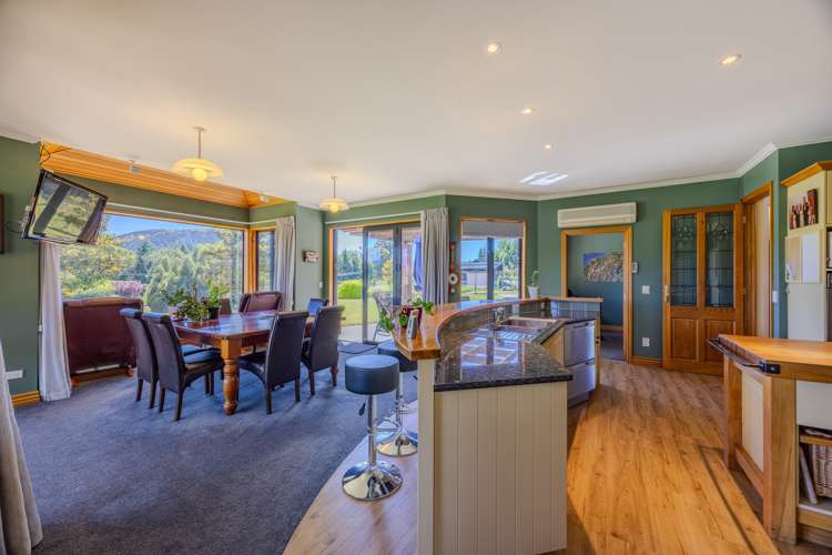 90 Golf Course Road Wanaka_12