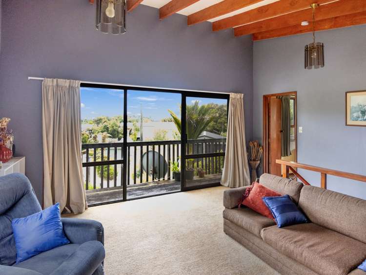 27 Nikau Heights Karamea_10