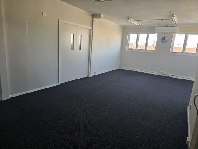 151 King Street Pukekohe_3