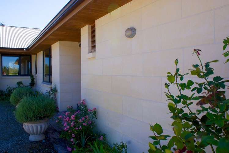 275 Mill Road Waimate_68