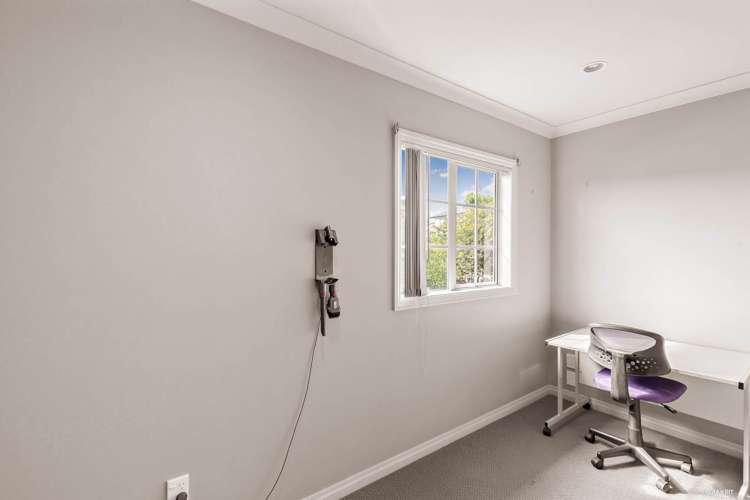 414 West Coast Road Glen Eden_11