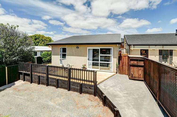 19 Highland Drive Pukete_24