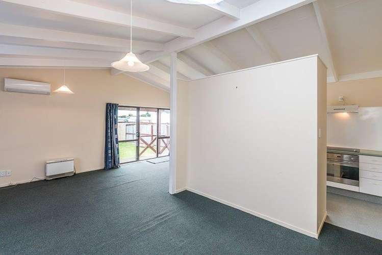 44 Parakai Street Paraparaumu_5