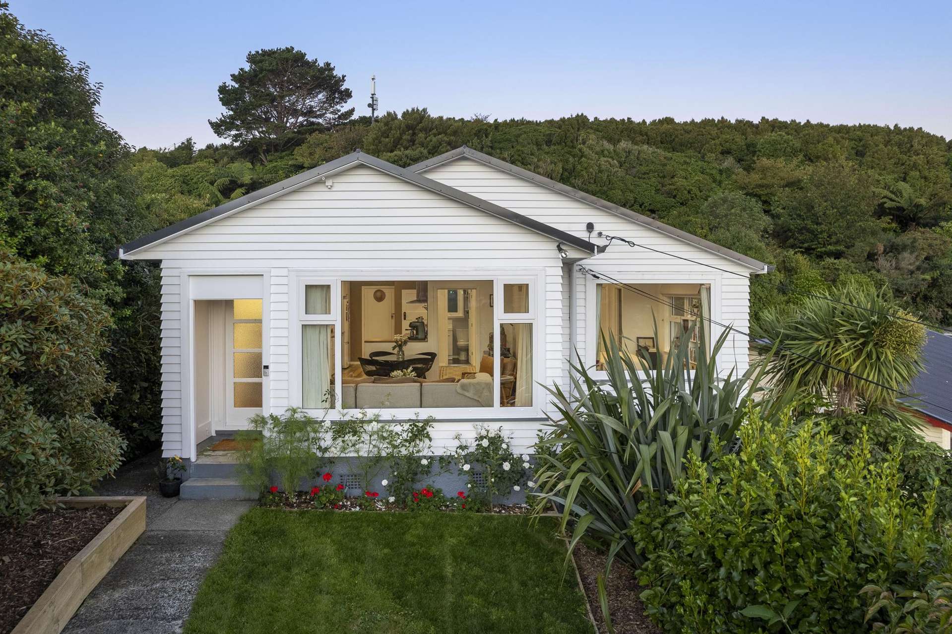 28 Montgomery Avenue Karori_0