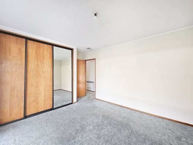 18 Regency Crescent Redwood_4