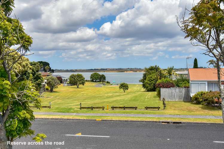 193 Carnoustie Drive Wattle Downs_0