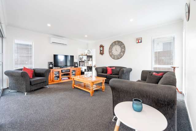 79a Walworth Avenue Pakuranga Heights_3