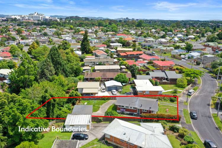 24 Anthony Crescent Bader_11