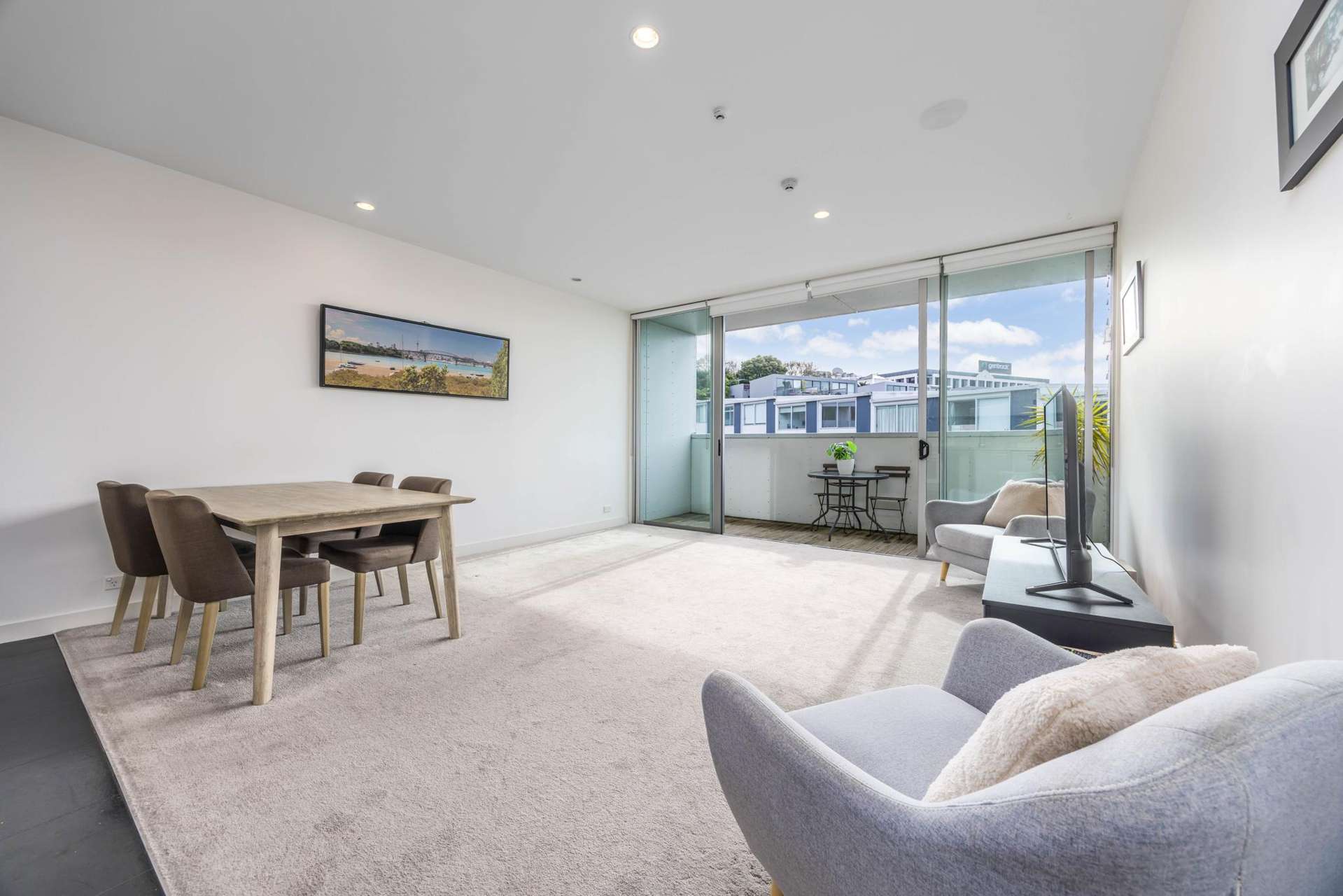 3B/8 Fisher Point Drive Freemans Bay_0