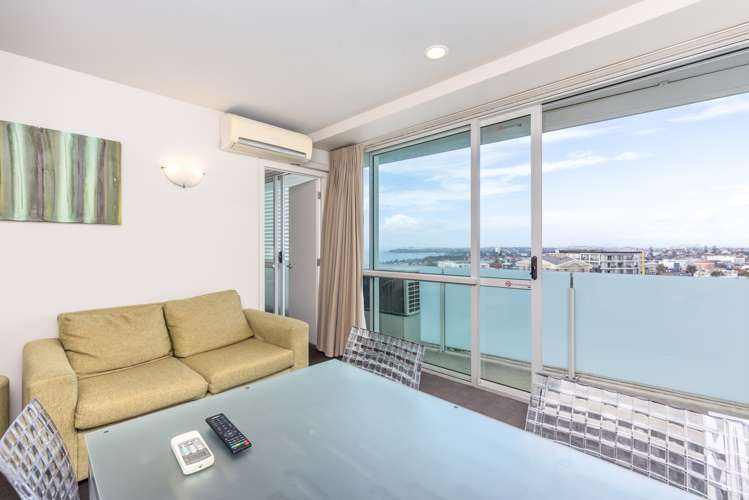 2013/10 Waterloo Quadrant Auckland Central_5