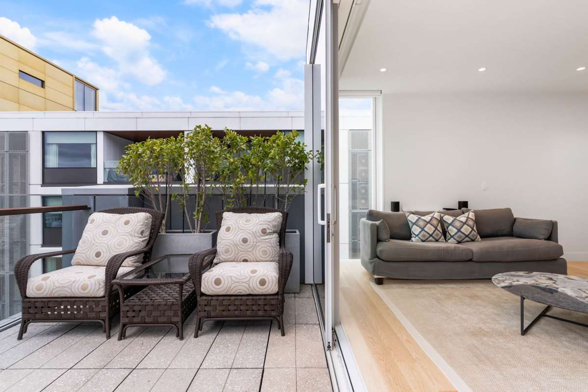 501/134 Halsey Street_3