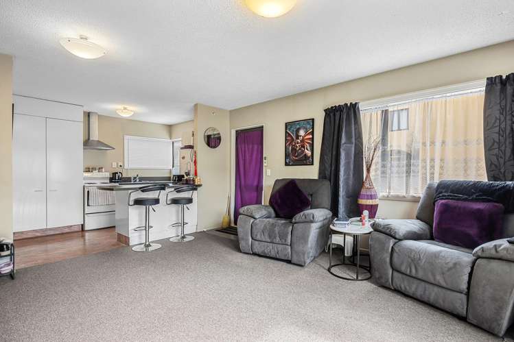 3-4/36 Mathesons Road Phillipstown_5