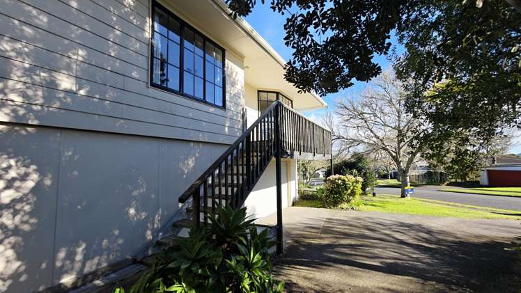 18 Sunward Rise Glenfield_12