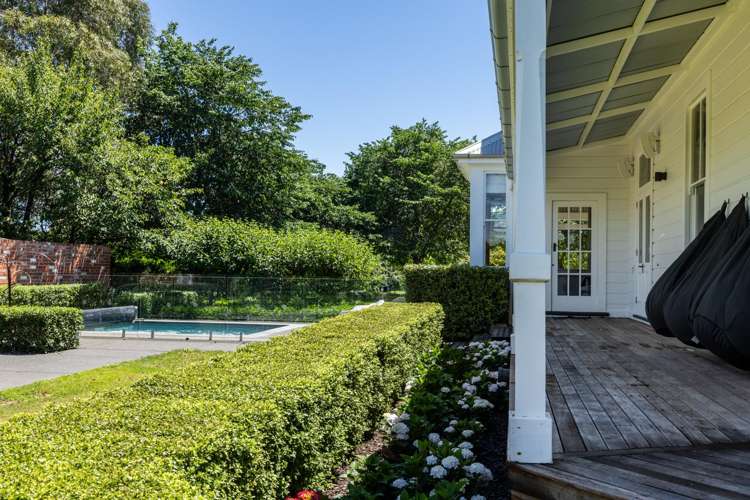 100A Longlands Road Longlands_33