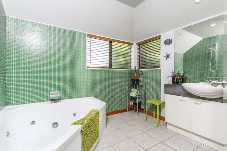 27 John Rymer Place Kohimarama_18
