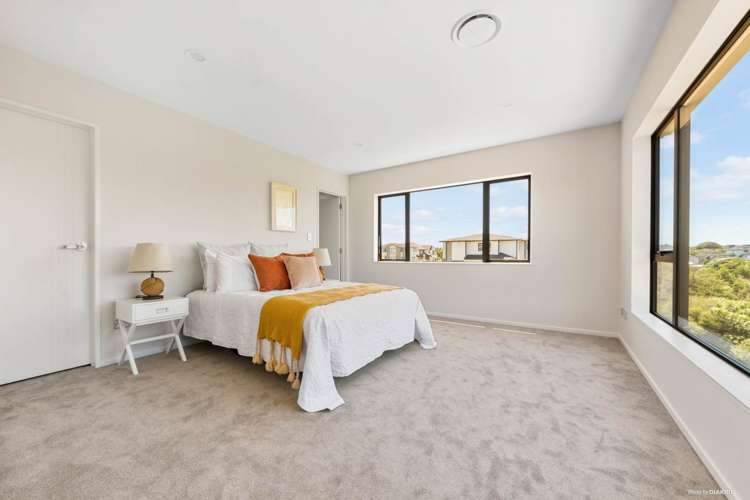 22 Castlebane Drive Flat Bush_10