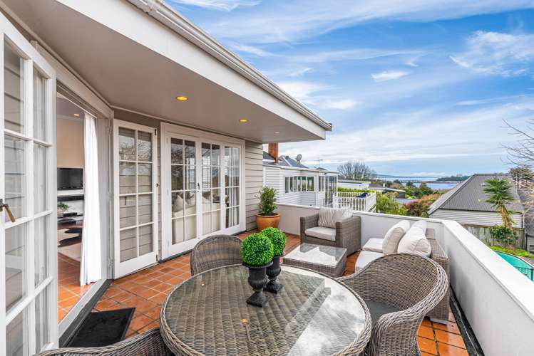 111 Bassett Road Remuera_16