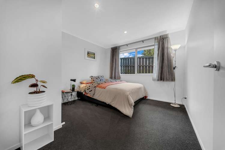 18 Glenkirk Crescent Pokeno_11