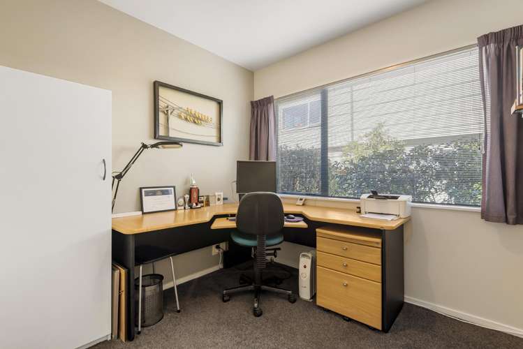 1/20 Tui Glen Road Birkenhead_14