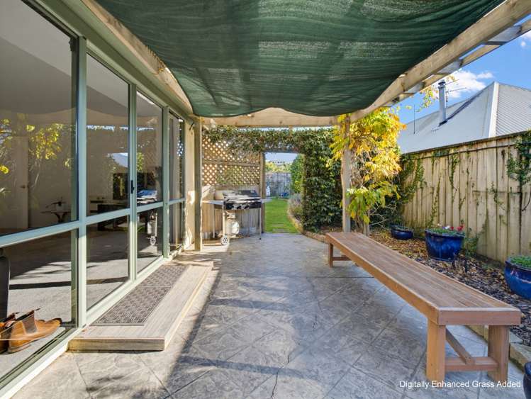 8 Idesia Grove Richmond_27