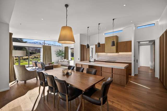 Live More on Frogmore