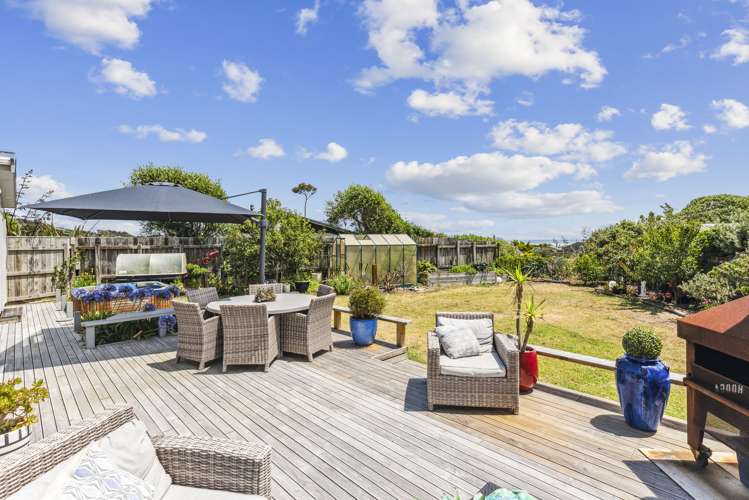 8 Norna Grove Waikawa Beach_16