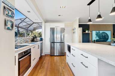 1279 Whangaparaoa Road_4