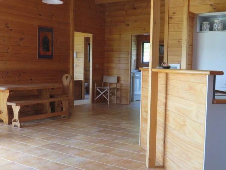 136 Oratia Place Onemana_15